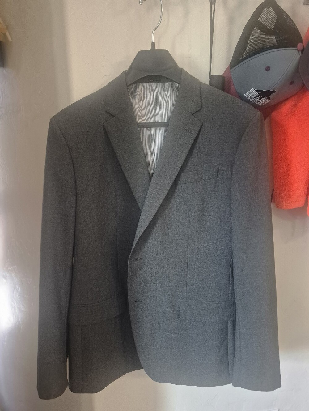 J.Ferrar Slim Fit Men’s Gray Blazer Suit Jacket 42L – Excellent Condition